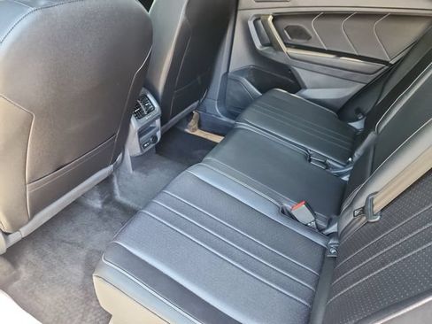 Certified 2024 Volkswagen Tiguan SE R-Line w/ MDO Package, Two-Row AWD/4WD image 8