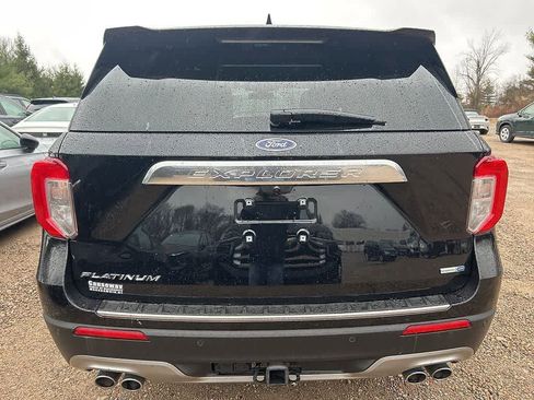 Used 2020 Ford Explorer Platinum w/ Premium Technology Package image 5