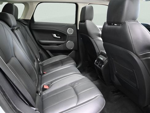 Used 2019 Land Rover Range Rover Evoque HSE AWD/4WD image 18