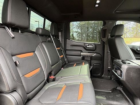 Used 2021 GMC Sierra 1500 AT4 w/ AT4 Preferred Package image 12