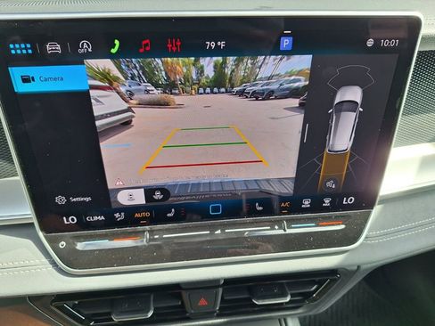 New 2026 Volkswagen Tiguan SE image 16