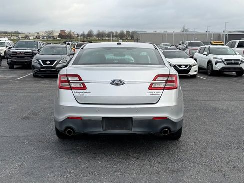 Used 2016 Ford Taurus Limited image 6