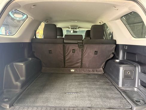 Used 2012 Toyota 4Runner SR5 AWD/4WD image 17