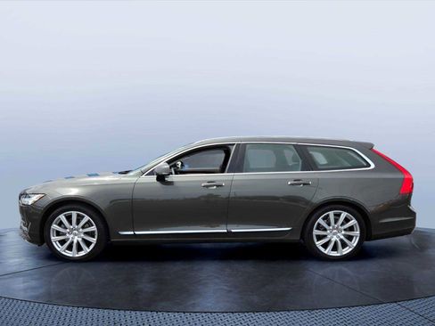 Used 2018 Volvo V90 T5 Inscription image 3