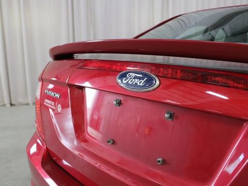 Used 2010 Ford Fusion SE FWD image 29
