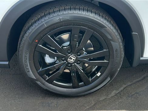 New 2026 Honda HR-V Sport image 9