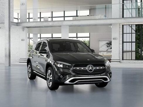 New 2026 Mercedes-Benz GLA 250 4MATIC image 9