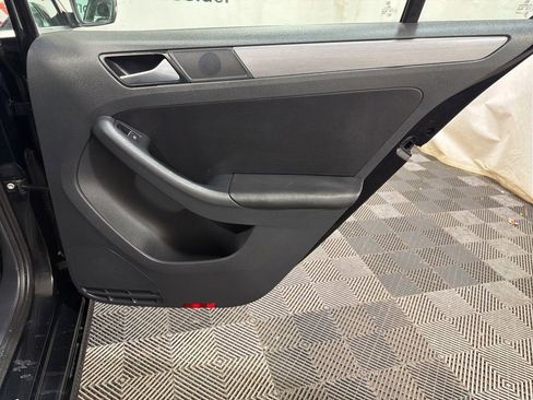 Used 2014 Volkswagen Jetta TDI FWD image 14