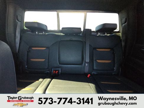 Used 2024 GMC Sierra 2500 AT4 w/ AT4 Premium Plus Package AWD/4WD image 27