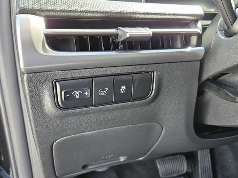 Used 2025 Hyundai Tucson SEL image 15