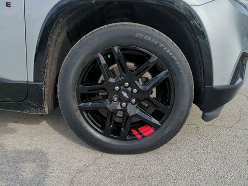 Used 2019 Chevrolet Traverse Premier w/ Redline Edition FWD image 11