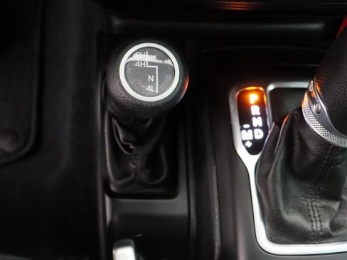 Used 2021 Jeep Wrangler Unlimited Sport w/ Sun And Sound Package AWD/4WD image 22