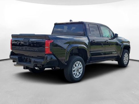 New 2026 Toyota Tacoma SR5 image 4