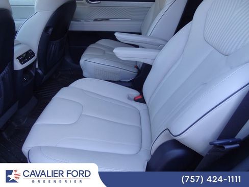 Used 2024 Hyundai Palisade Calligraphy AWD/4WD image 15