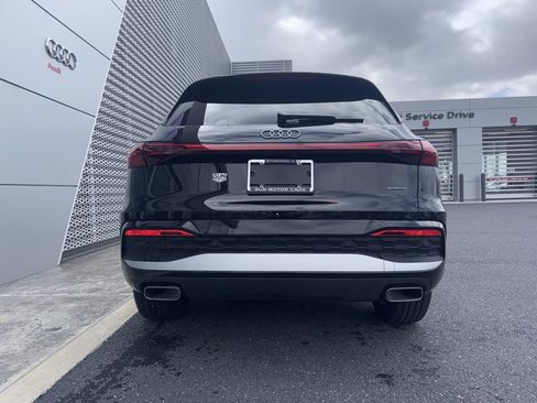 Certified 2025 Audi Q5 2.0T Premium Plus w/ Premium Plus image 14