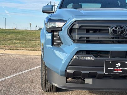 New 2026 Toyota Tacoma SR5