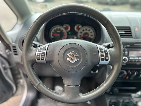 Used 2011 Suzuki SX4 Premium AWD/4WD image 23