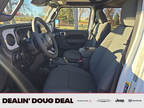 New 2026 Jeep Gladiator Sport image 10