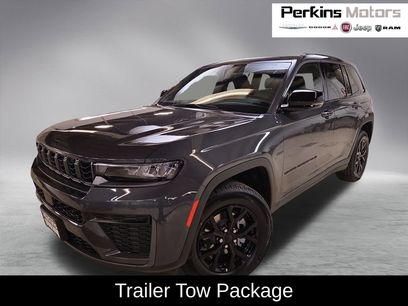 New 2026 Jeep Grand Cherokee Laredo