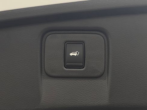 Used 2024 Nissan Murano SL FWD image 12