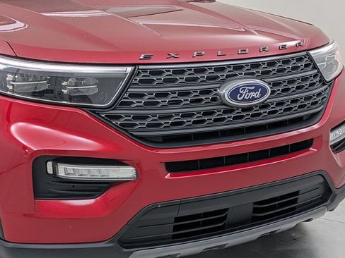 Certified 2023 Ford Explorer XLT w/ Equipment Group 202A AWD/4WD image 43