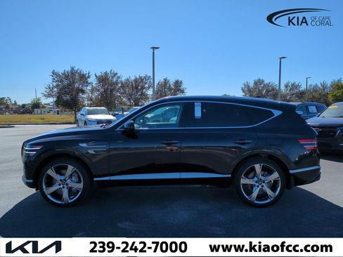 Used 2022 Genesis GV80 3.5T w/ Prestige Package 07 image 8