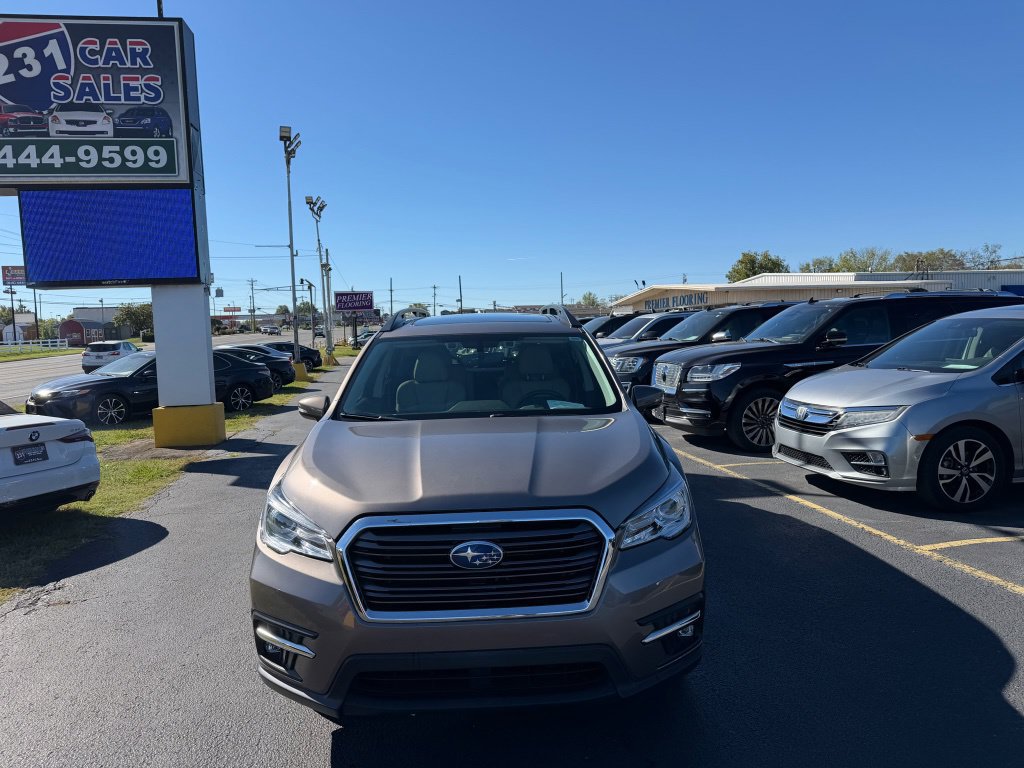 Used 2022 Subaru Ascent Limited w/ Technology Package AWD/4WD image 8