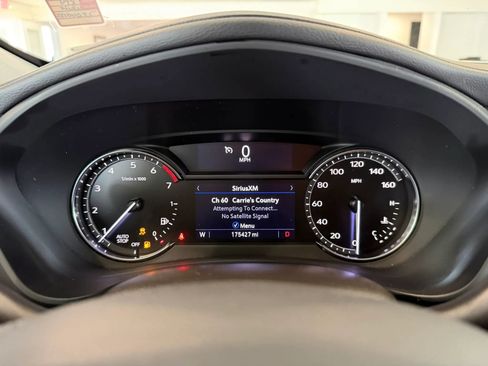 Used 2020 Cadillac XT4 Premium Luxury FWD image 9