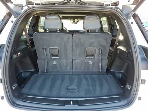 Used 2025 Jeep Grand Cherokee L Altitude image 26