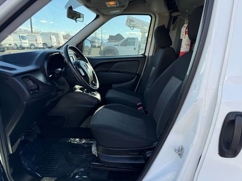 Used 2016 RAM ProMaster City Tradesman SLT w/ Rear Back-up Camera Group image 15