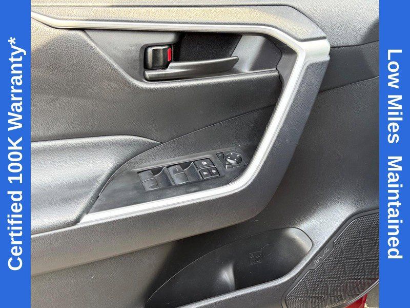 Used 2024 Toyota RAV4 LE FWD image 24