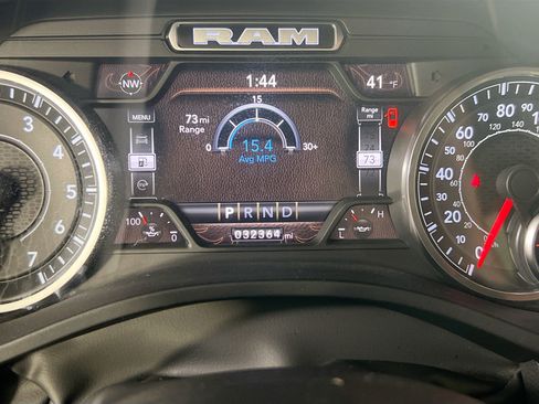 Used 2022 RAM 1500 Big Horn AWD/4WD image 12