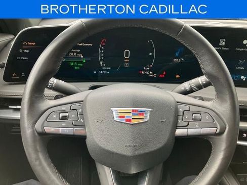 Used 2024 Cadillac XT4 Luxury w/ Cold Weather Package AWD/4WD image 20