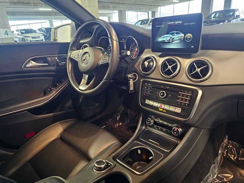 Used 2018 Mercedes-Benz CLA 250 image 35