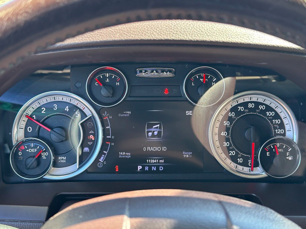 Used 2016 RAM 1500 Laramie w/ Cold Weather Group AWD/4WD image 8