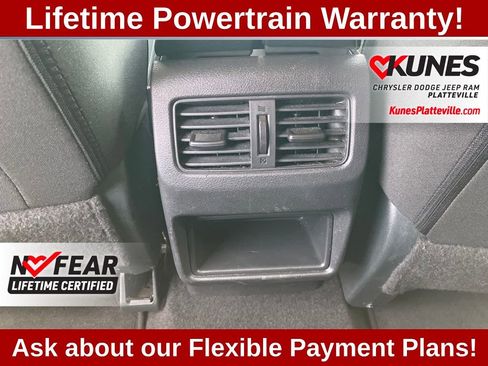 Used 2023 Nissan Rogue S image 38