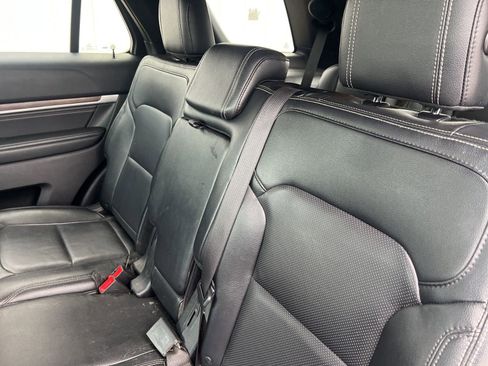 Used 2016 Ford Explorer Limited image 12