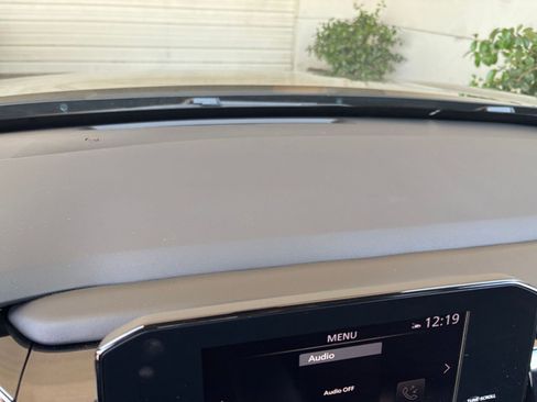 Used 2025 Nissan Pathfinder SV AWD/4WD image 17
