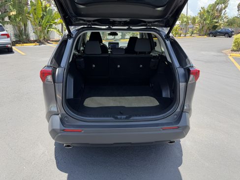 Used 2023 Toyota RAV4 XLE w/ Convenience Package FWD image 14