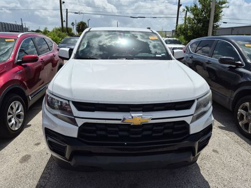 Used 2021 Chevrolet Colorado LT AWD/4WD image 2