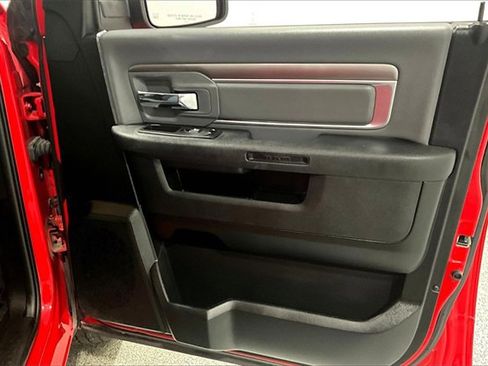 Used 2023 RAM 1500 Classic SLT image 28