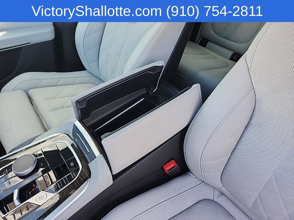Used 2025 BMW X5 sDrive40i w/ Premium Package RWD image 27