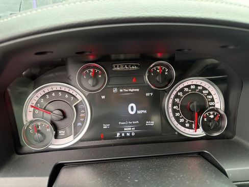 Used 2017 RAM 1500 Sport w/ Convenience Group AWD/4WD image 10