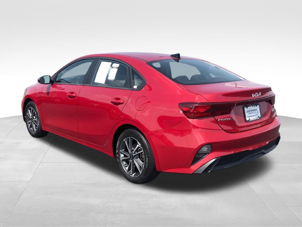 Used 2022 Kia Forte LXS FWD image 6