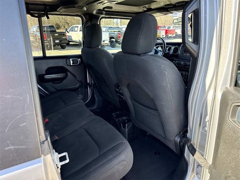 Used 2021 Jeep Wrangler Unlimited Sport image 25