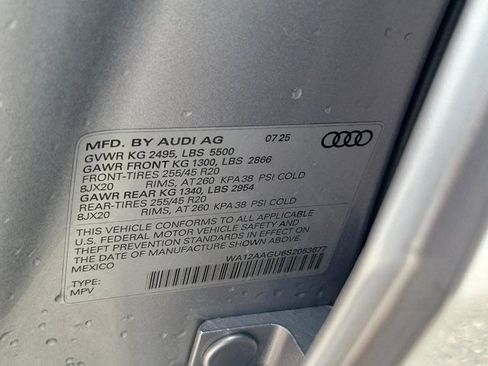 Certified 2025 Audi Q5 Premium w/ Premium Plus AWD/4WD image 30