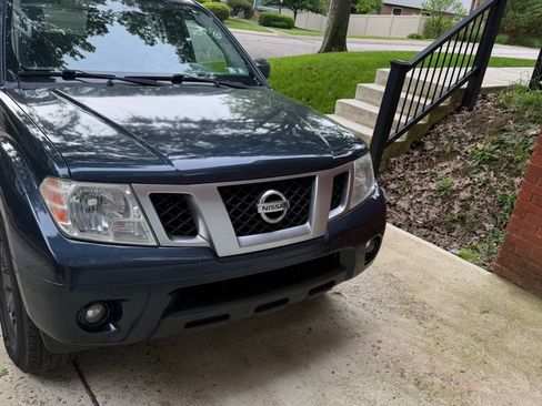 Used 2018 Nissan Frontier Desert Runner RWD image 1