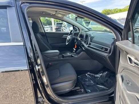 Certified 2024 Kia Sportage LX AWD/4WD image 9