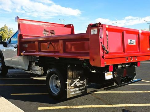 New 2025 GMC Sierra 3500 Pro w/ Convenience Package image 5