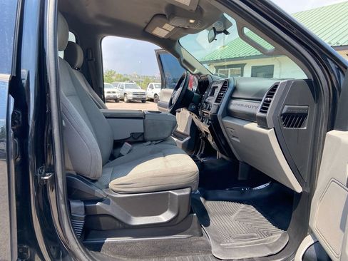 Used 2018 Ford F250 XLT AWD/4WD image 27